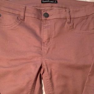 Tinseltown (from Macys) straight leg jean sz7 rose color. NWOT. great condition